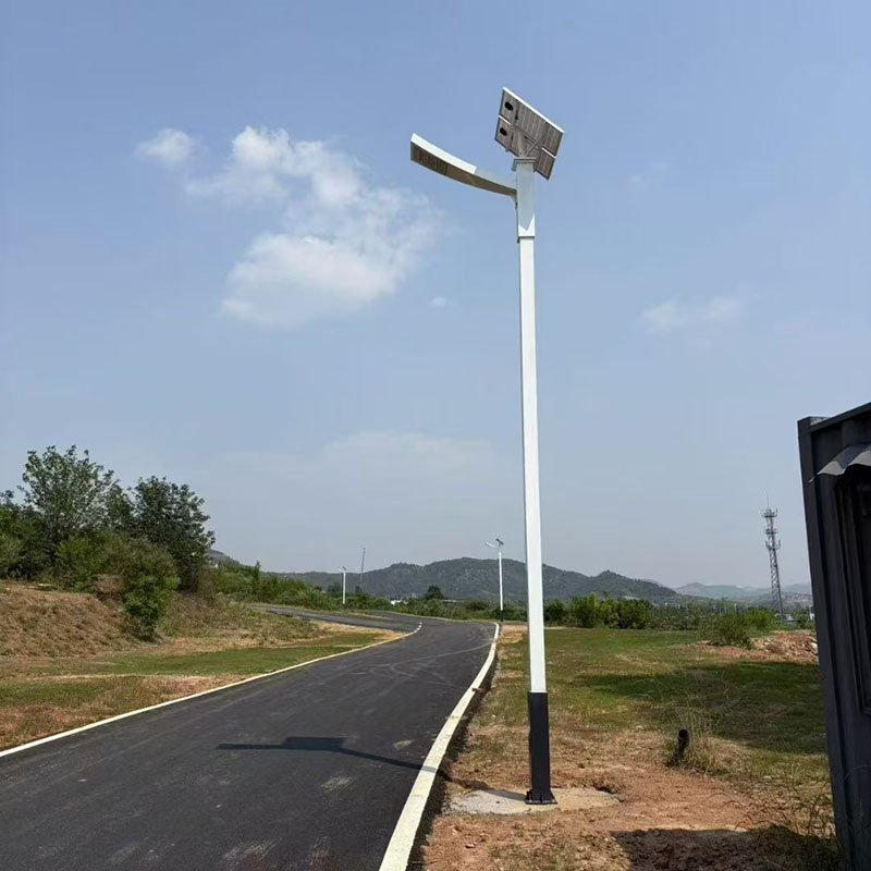 乌鲁木齐公园太阳能路灯生产厂家
