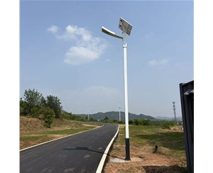 乌鲁木齐公园太阳能路灯生产厂家