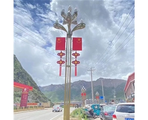 乌鲁木齐抱箍太阳能路灯生产厂家