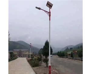 乌鲁木齐车站太阳能路灯生产厂家