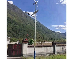 乌鲁木齐壁挂太阳能路灯生产厂家